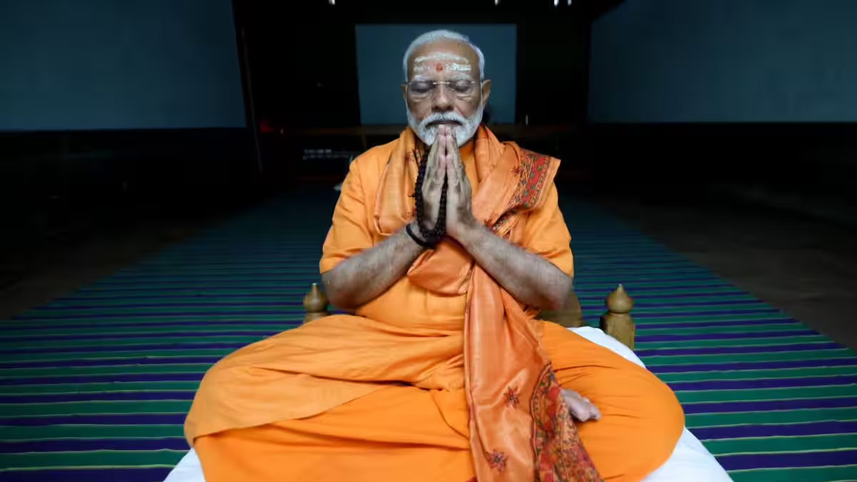 Prime Minister Narendra Modi started his 45-hour meditation on May 30 at the Vivekananda Rock Memorial in Kanyakumari.